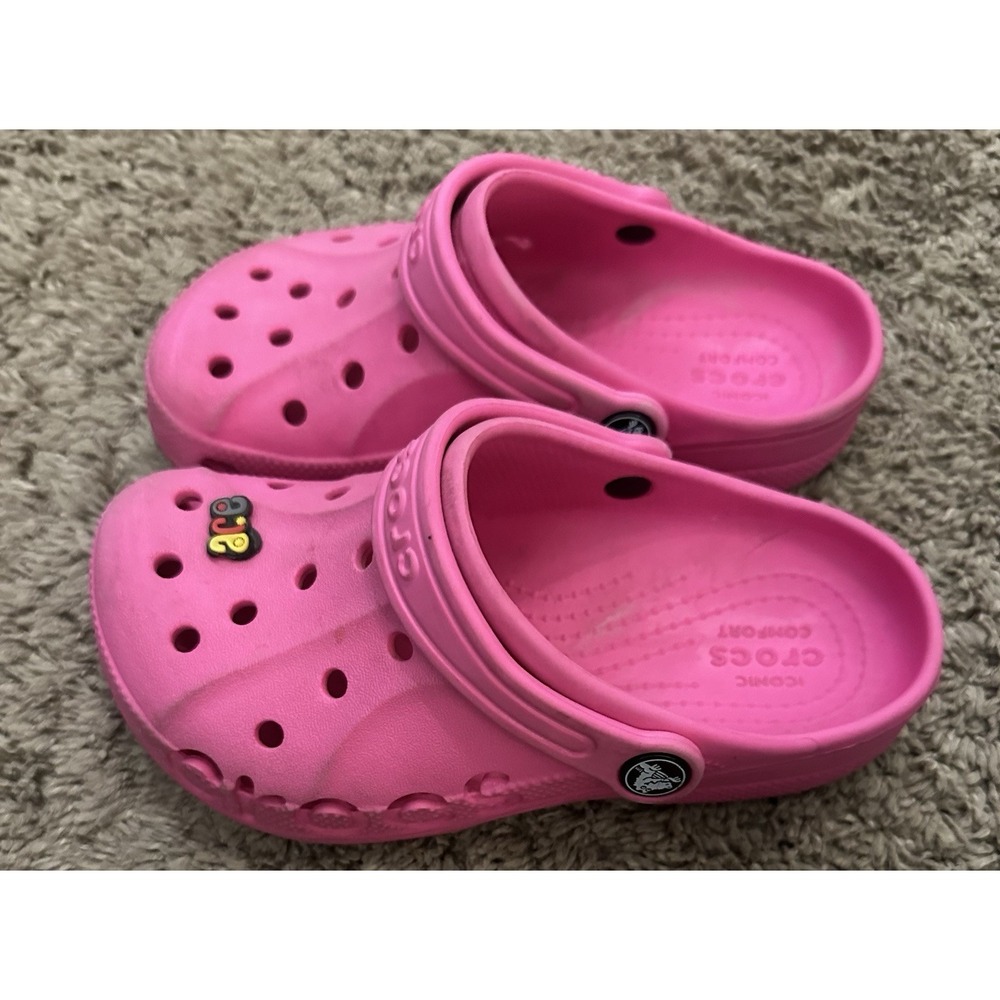 Classic Crocs Clog‎ Bright Pink Size J1